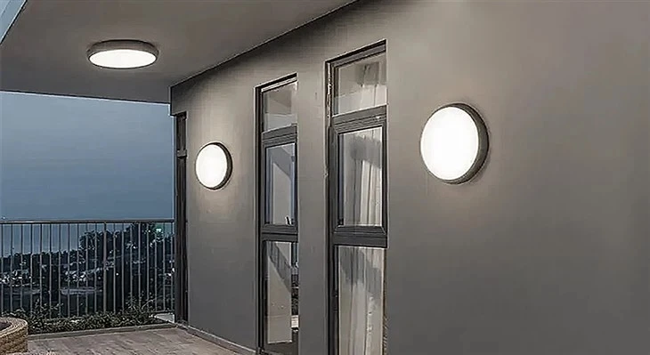 Cosmic D240 Bulkhead Light high quality