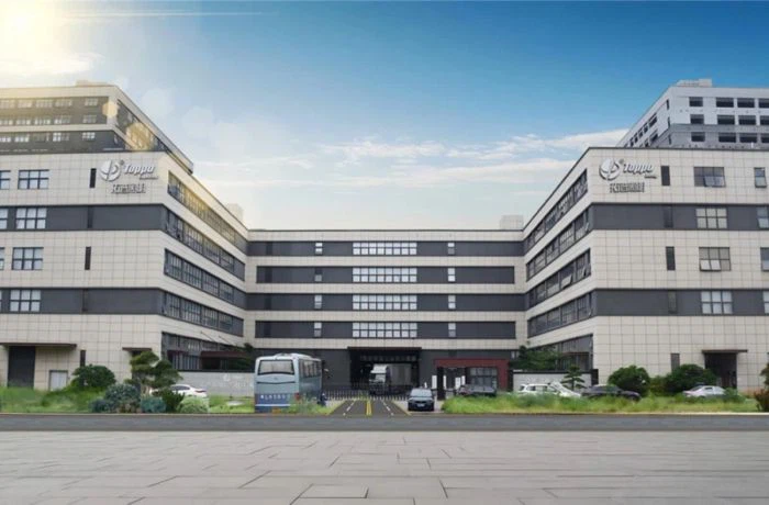 Toppo Lighting's Factory